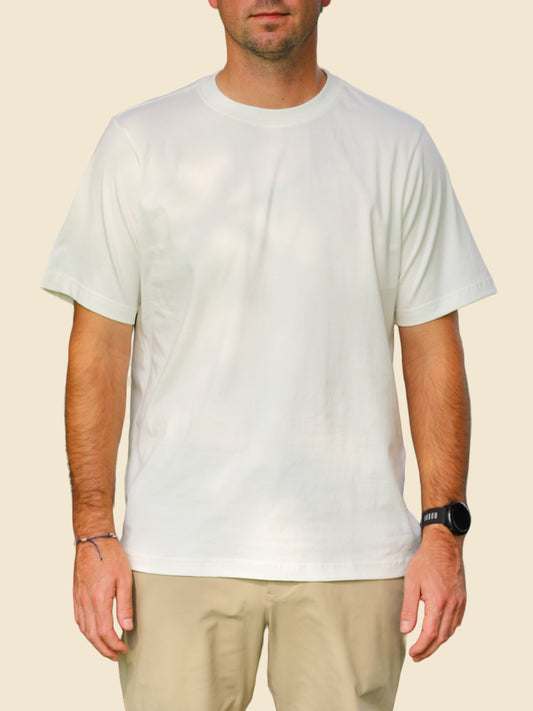 Angus and Grace Go Golfing - Heavyweight Tee Shirt
