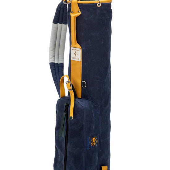 Full view of the Castlerock MacKenzie Walker golf bag